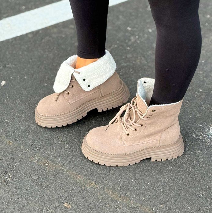 Жіночі зимові черевики на хутрі (36-40) бежеві замшеві | ботінки