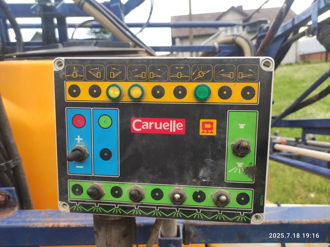 Opryskiwacz zawieszany Caruelle 21m 1000l