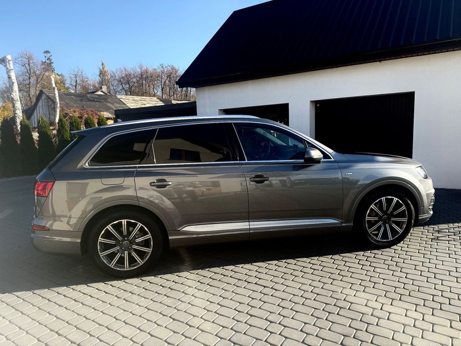 Audi Q7 Audi Q7 3.0 272km Stan bdb Oryginały przebieg