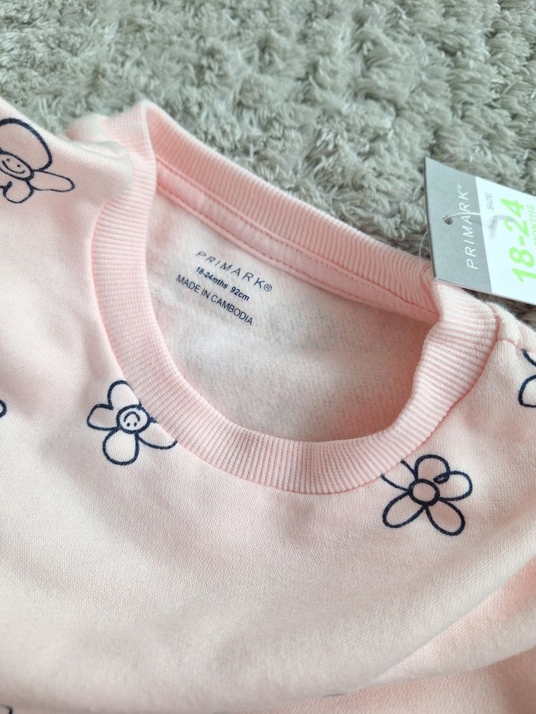 Nowy zestaw bluza + spodnie Primark 92