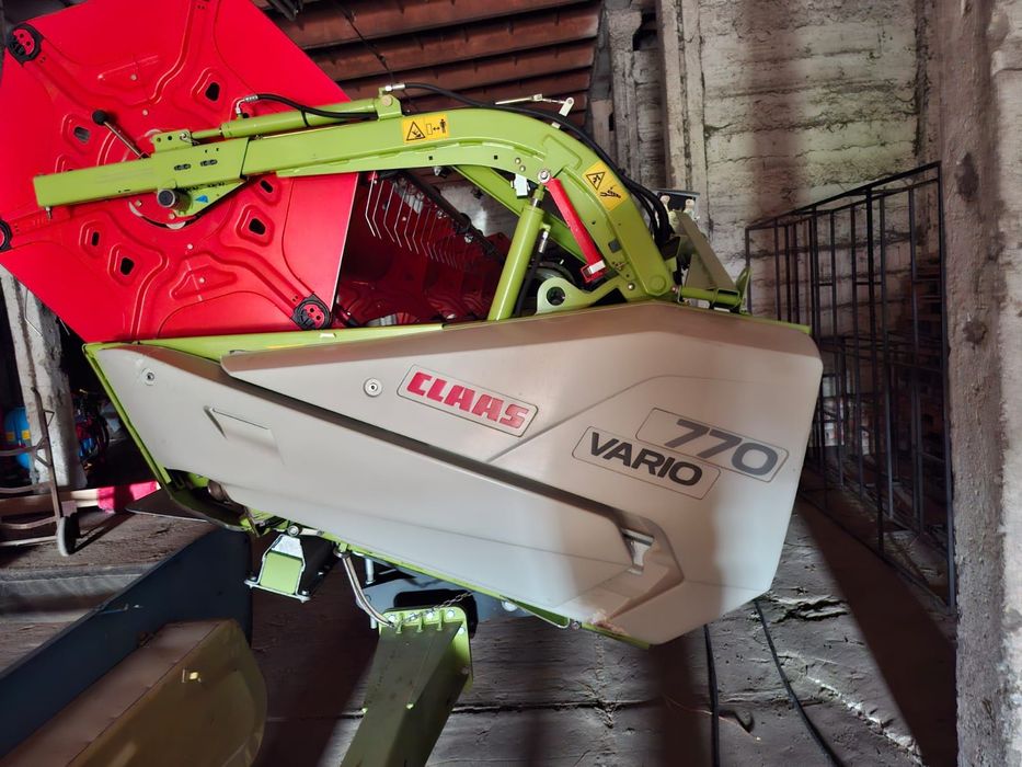 Kombajn Class Lexion 670