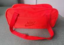 Damska sportowa torebka NIKE