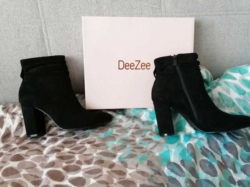 Buty, botki, kozaczki jesienne, firma DeeZee, rozm. 37