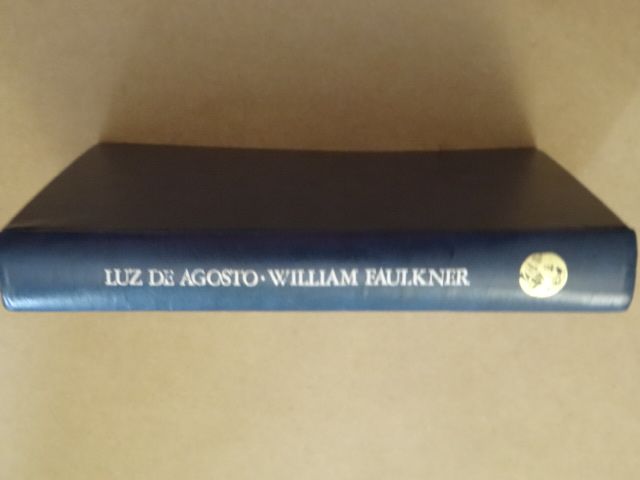 Luz em Agosto de William Faulkner