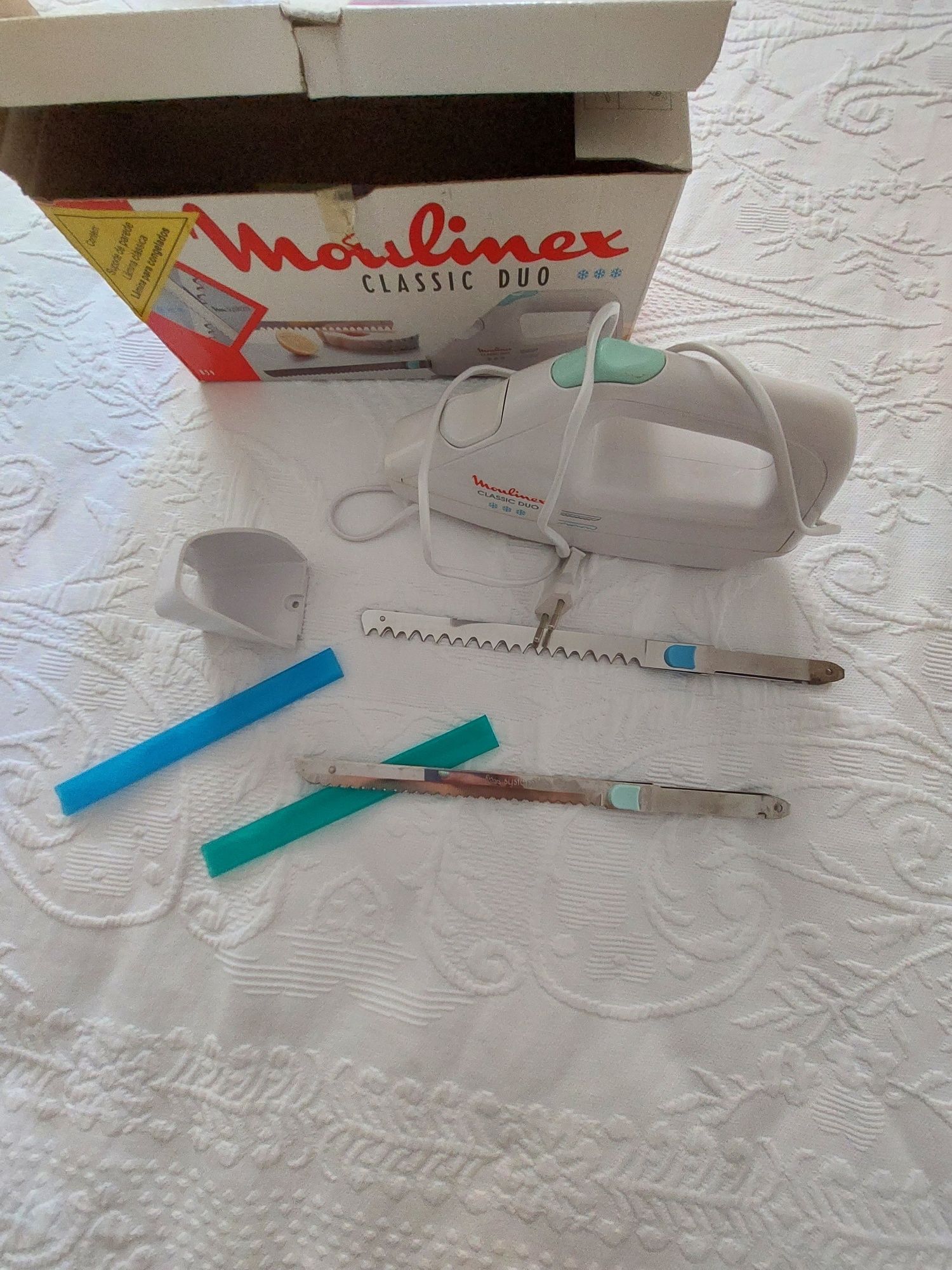 Faca elétrica Moulinex Classic Duo