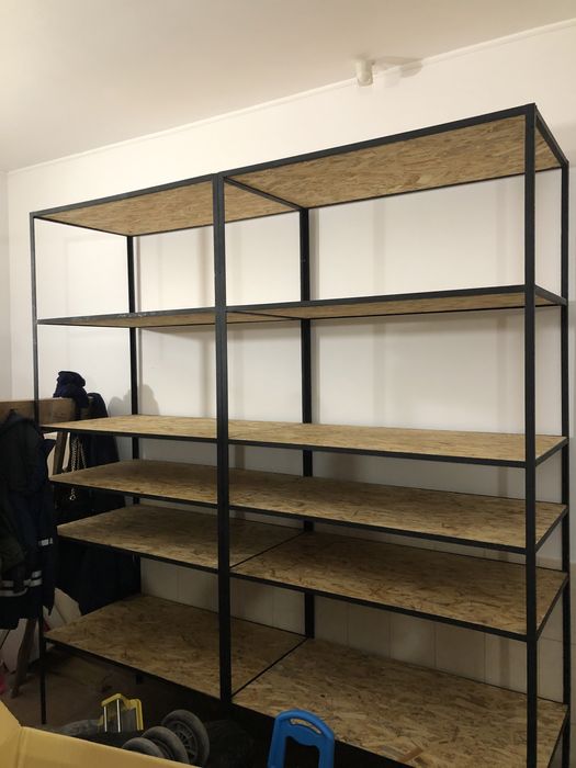 Стелаж під замовлення.