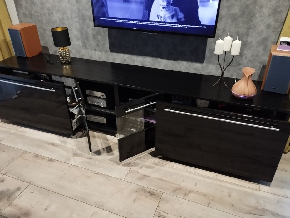 Do sprzedazy zestaw mebli RTV