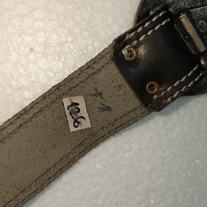 Cinto em Pele de qualidade Vintage Fivela Psicadélica Tecido em Metal