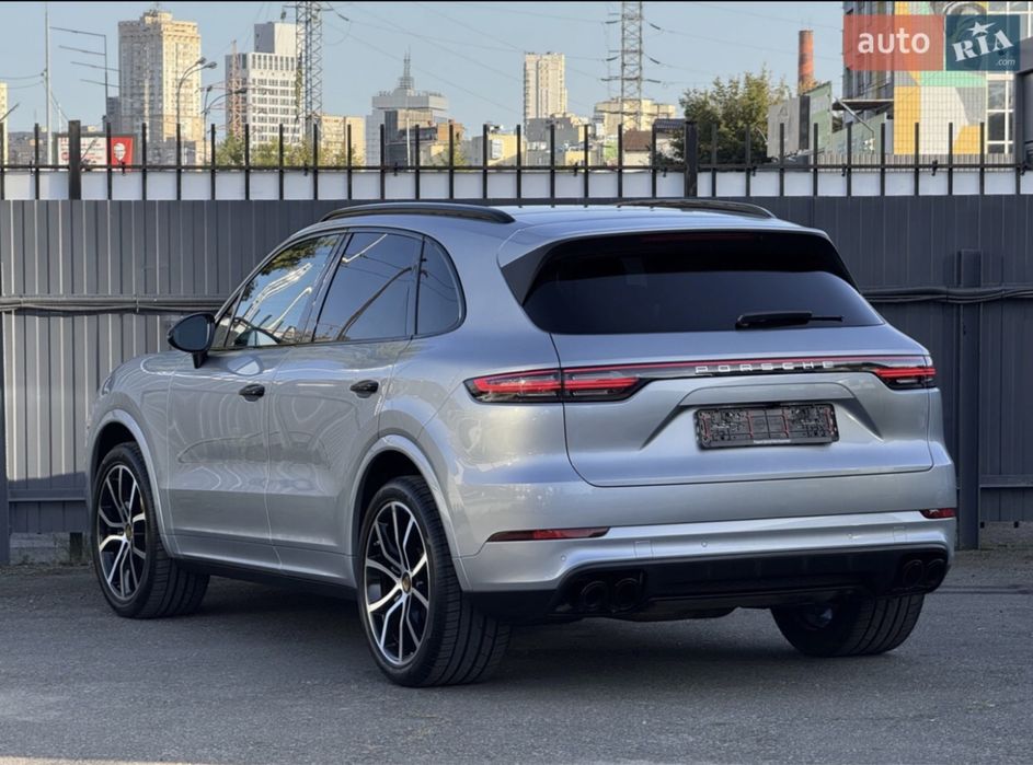 Porsche Cayenne 2020