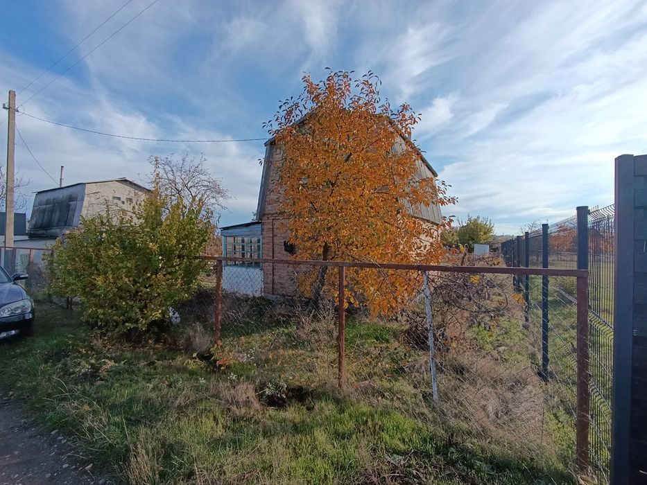 Продам Дачу в нормальном состоянии