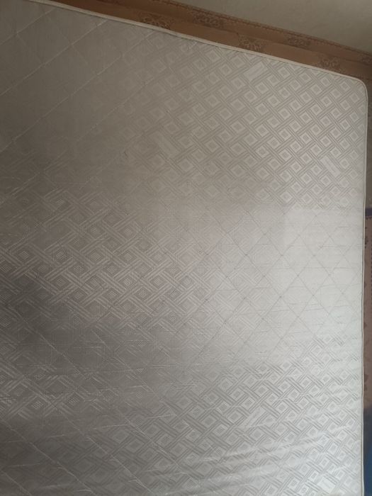 Матрас б/у 160*200