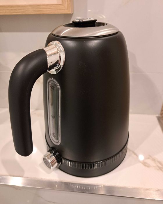 Czajnik Elektryczny Aigostar Regulacja Temperatury Mały Defekt Osłony