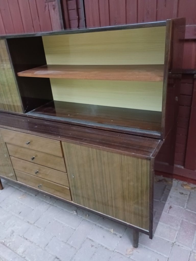 Kredens retro, wysoki połysk