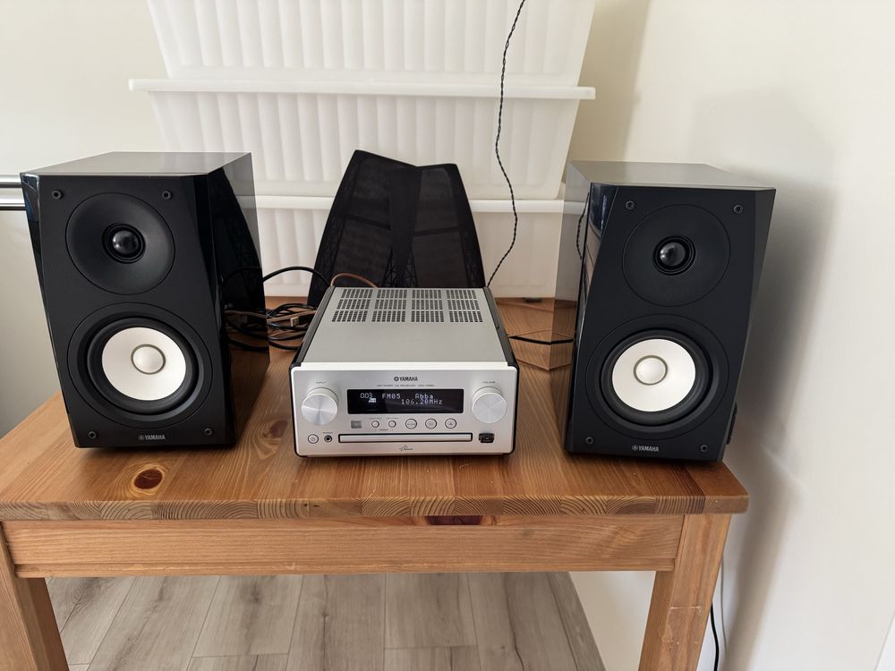 Yamaha CRX-560 + 2x NS-BP182