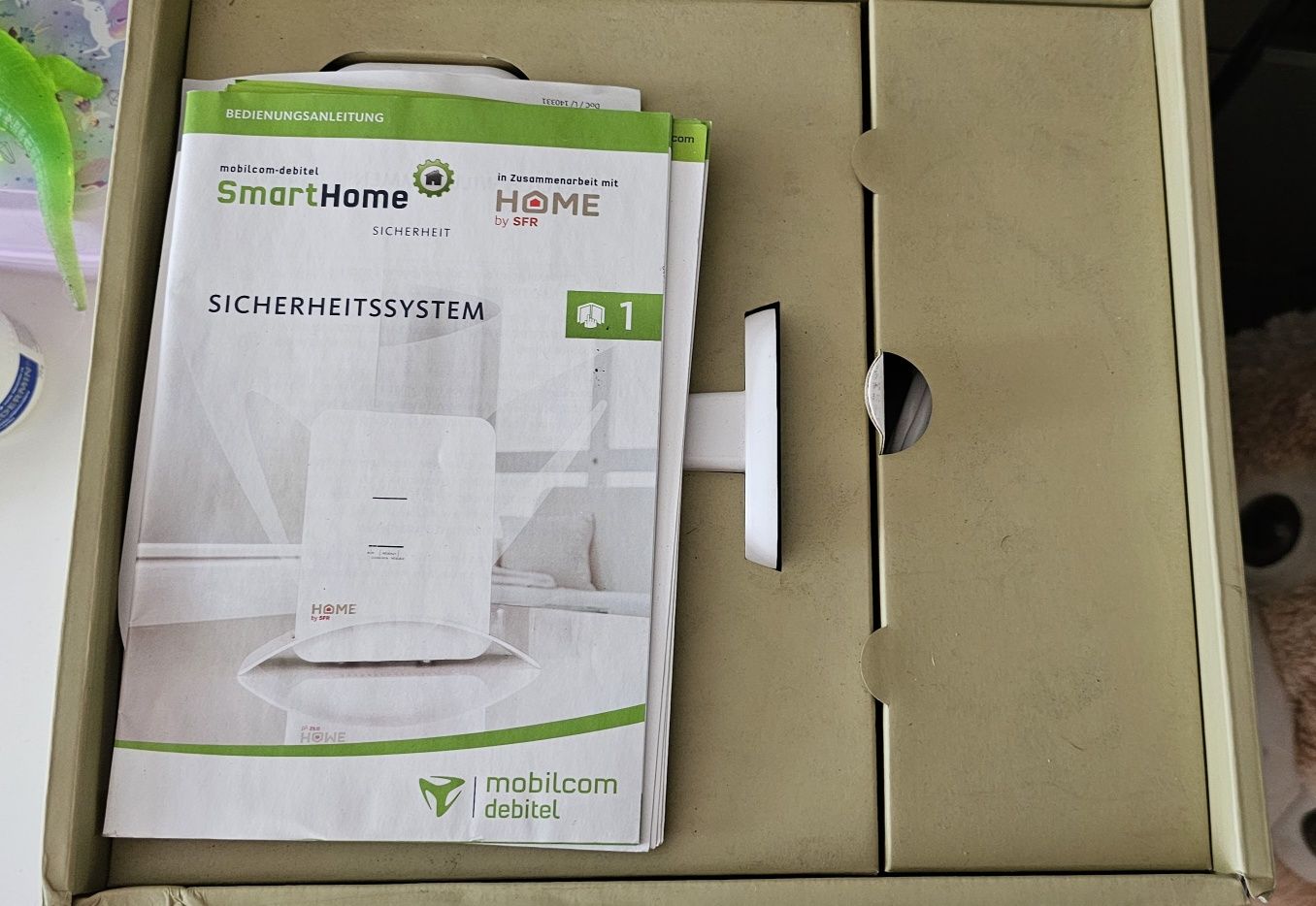 Sprzedam alarm domowy bezprzewodowy SmartHome