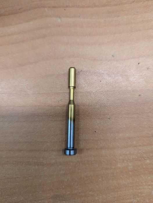 Stempel nóż prmk perles celma