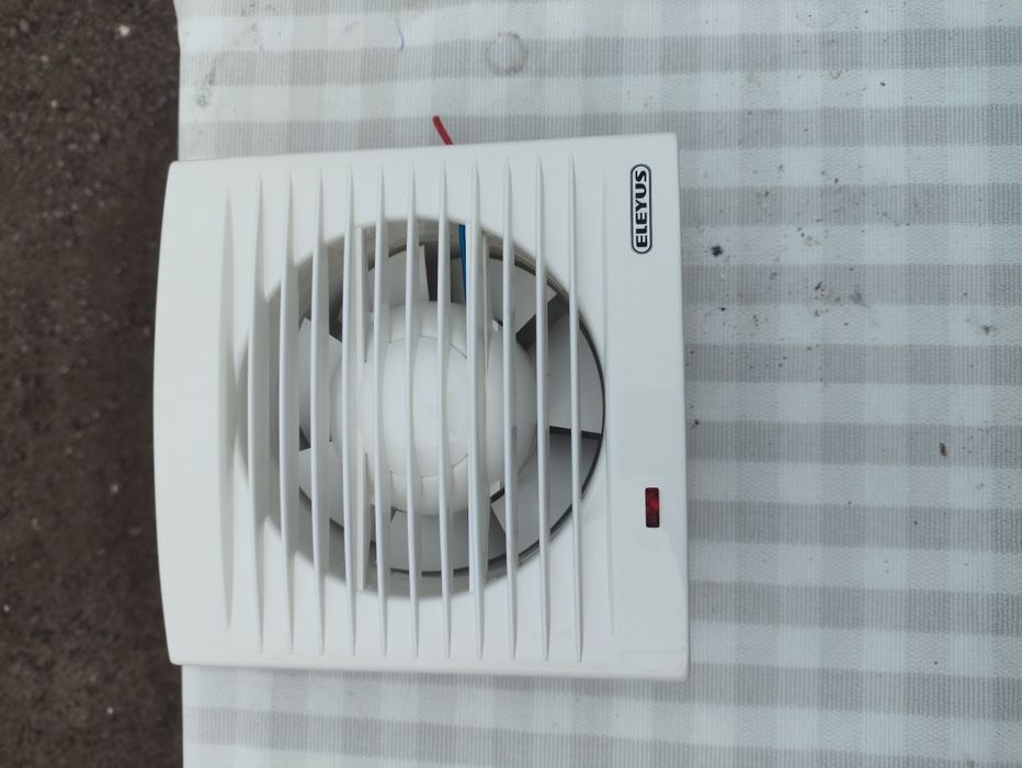 Витяжка Eleyas  Україна.