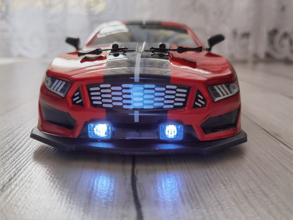 Samochód RC Drift Spec mustang GT 500 Ruby Red Dym nitro 4WD 1:16 Drif