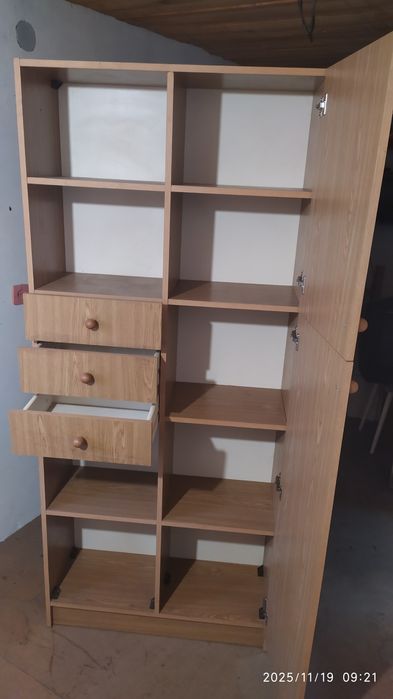 Комбінована шафа пенал