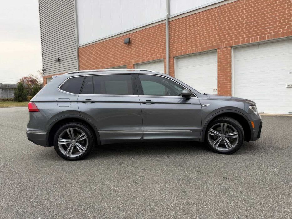 Volkswagen Tiguan SEL R-Line      2019