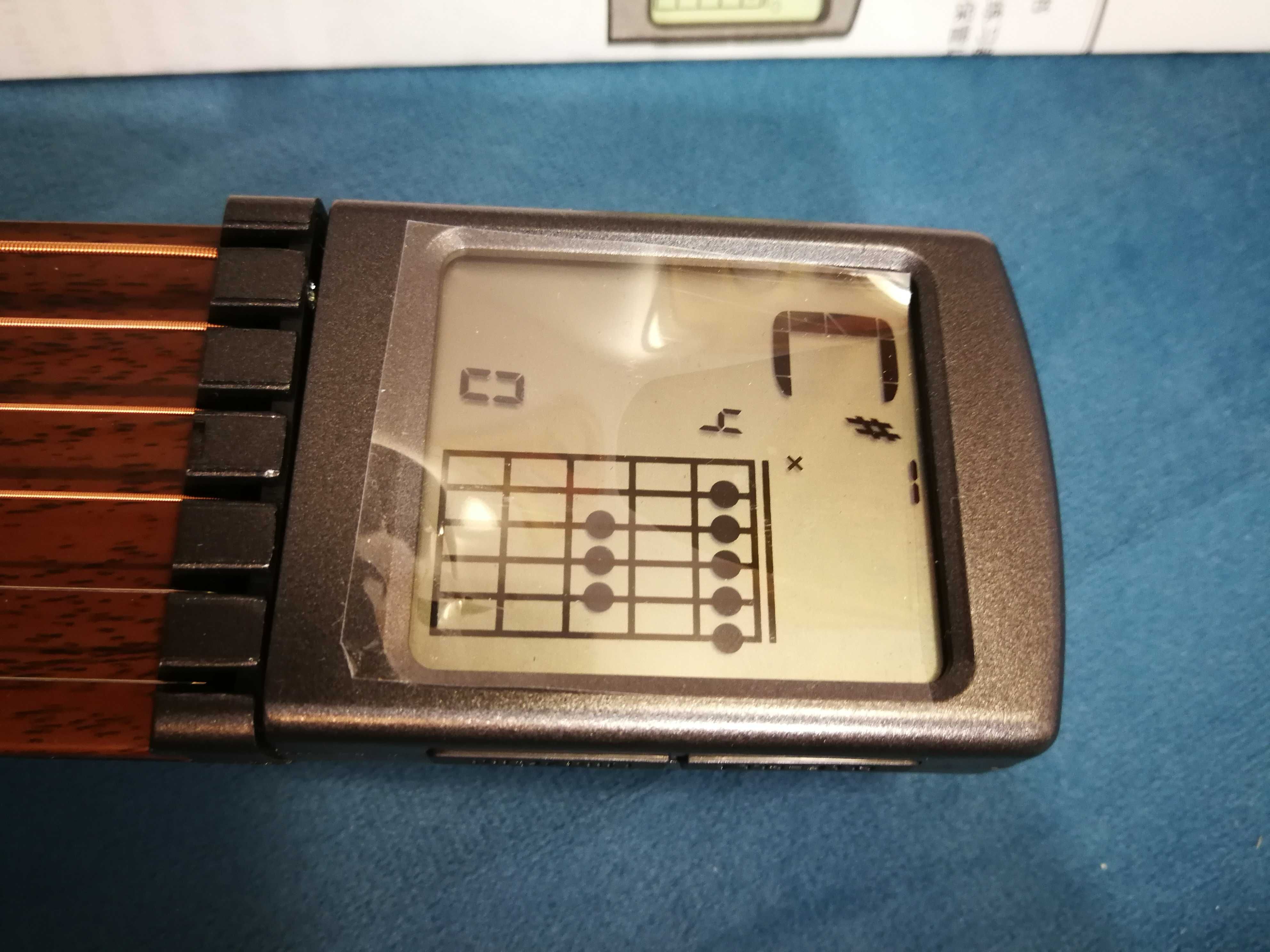 Treanżer akordów i gryfu Solo SCT-80
