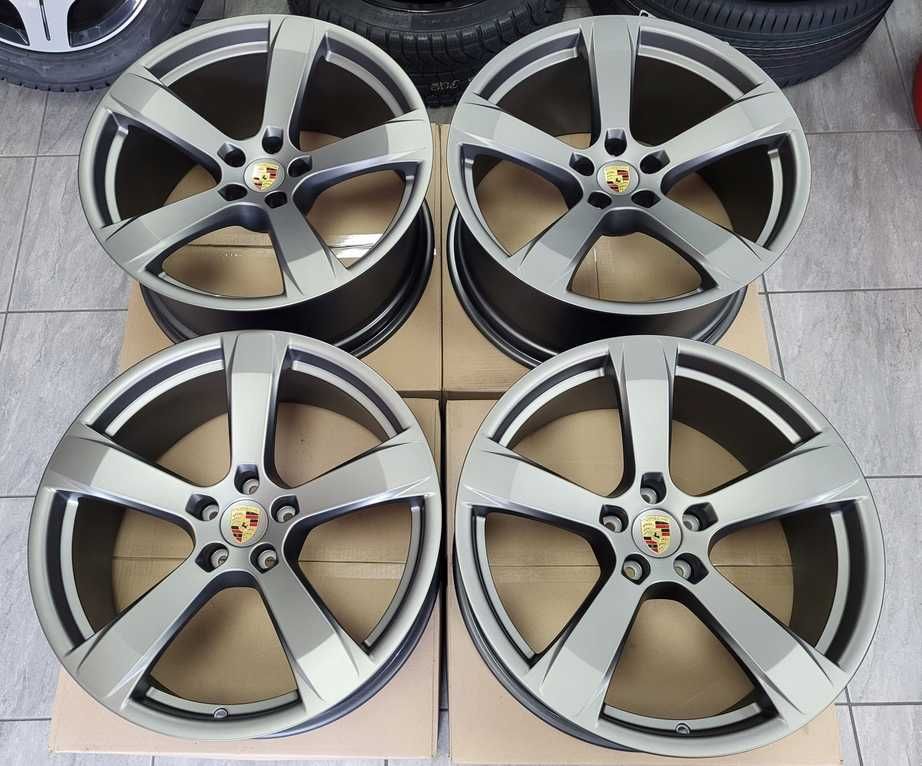 20 PORSCHE MACAN T S TURBO GTS Oryginalne Nowe 95B