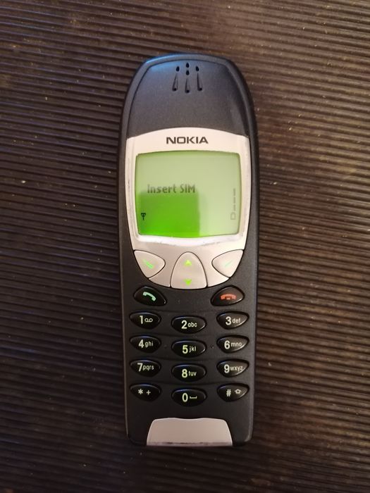 Vendo Nokia 6210