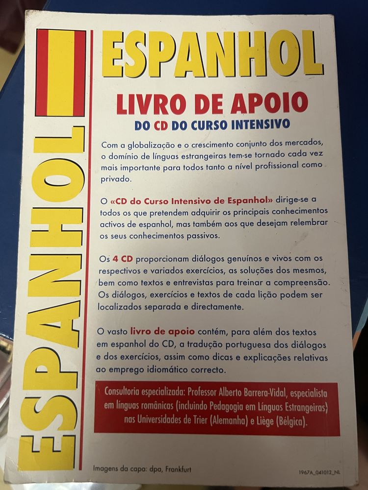 Espanhol- Livros de apoio /Curso intensivo