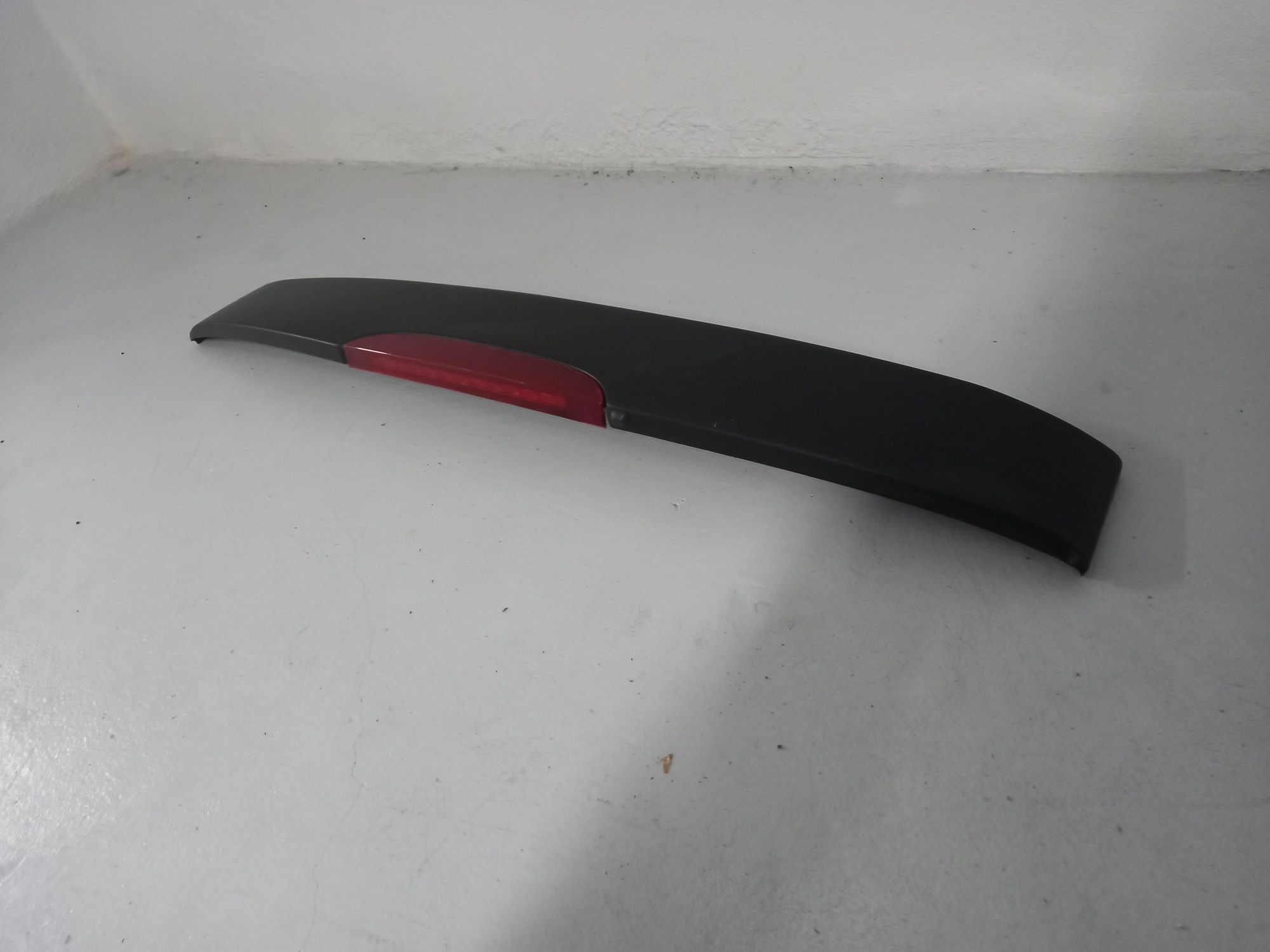 Aleron ou Spoiler Original e Novo Renault Clio 2005