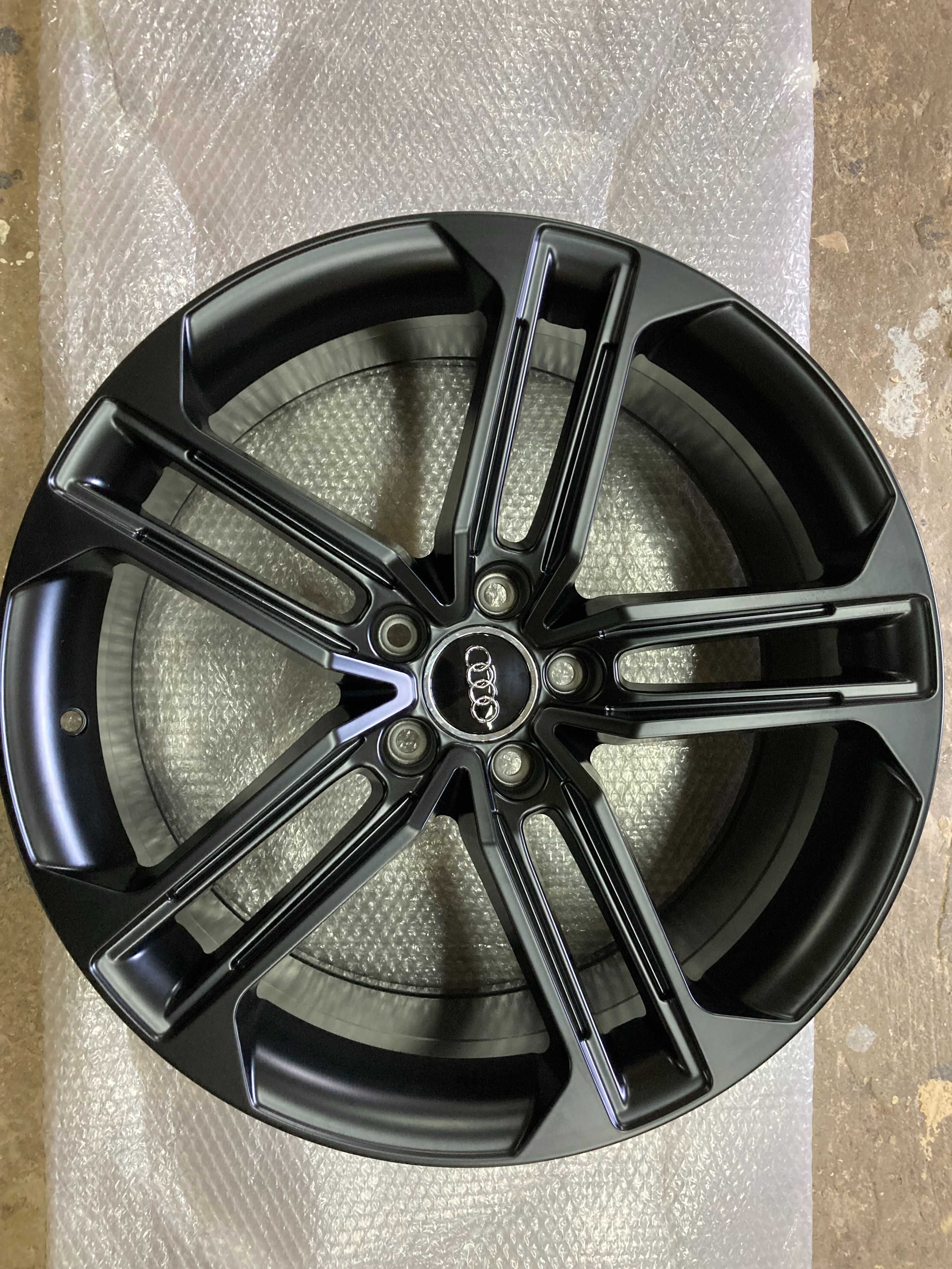 Диски одноширокие Audi R19/R20 5-112 в разных цветах.