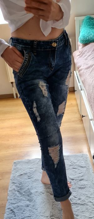 Jeansy przetarcia