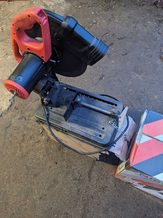 Yato YT-82181 Przecinarka do metalu ukośna piła pilarka