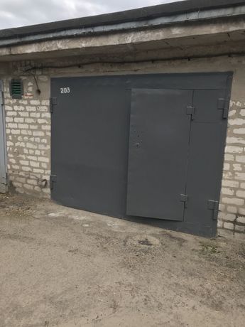 Продам приватизированый гараж 9-микрорайон Каменское л/б