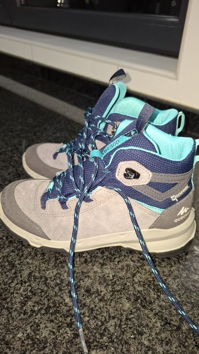 Botas criança Quechua MH500 NOVAS