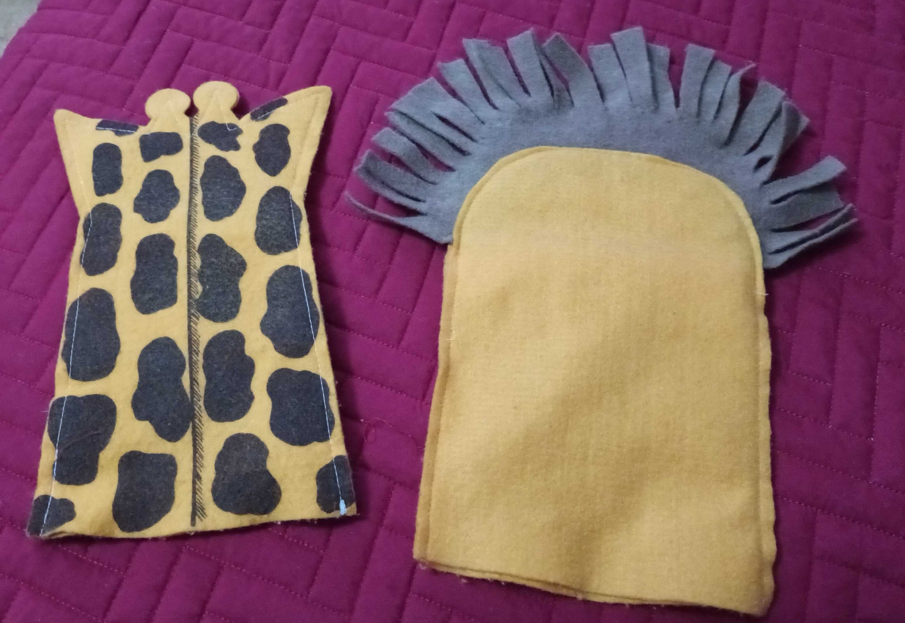Conjunto de 5 fantoches de feltro