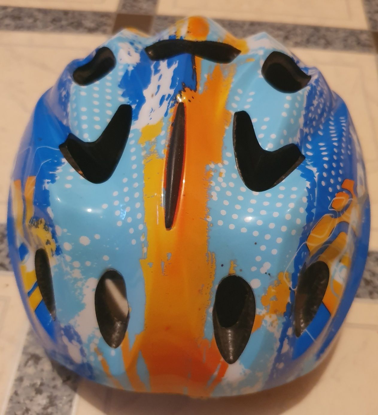 Kask rowerowy, wtorki, rolki, deskorolka