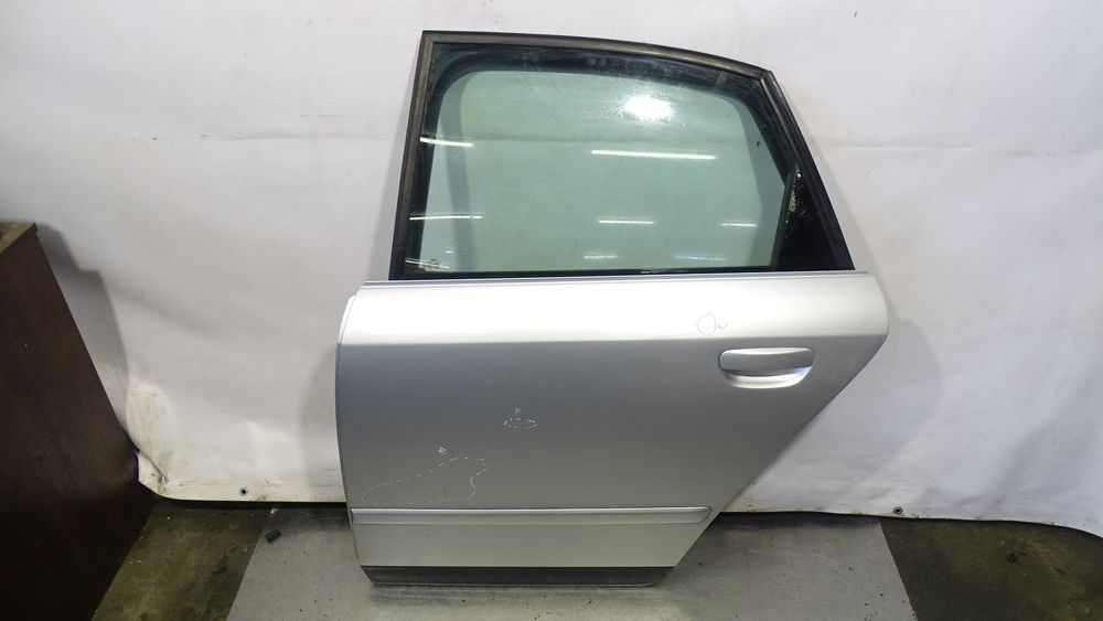 DRZWI LEWY TYŁ AUDI A4 B6 LY7W