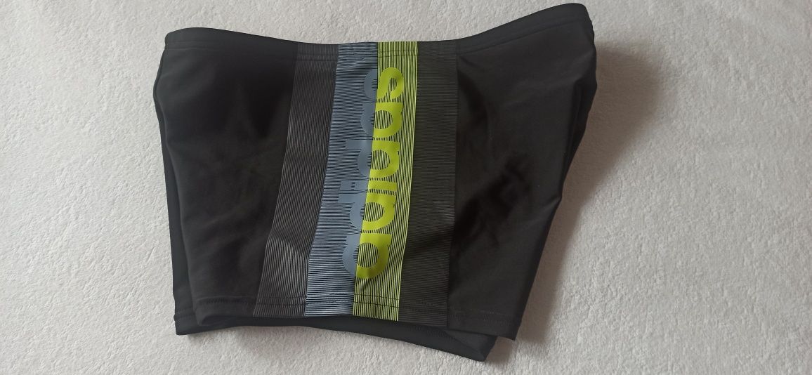 новые плавки Adidas, 13-16 лет.