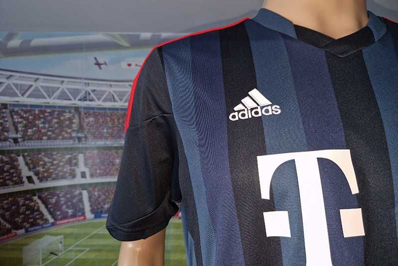 Fußball-Club Bayern München eV Adidas Climacool 2013-14 third size: L