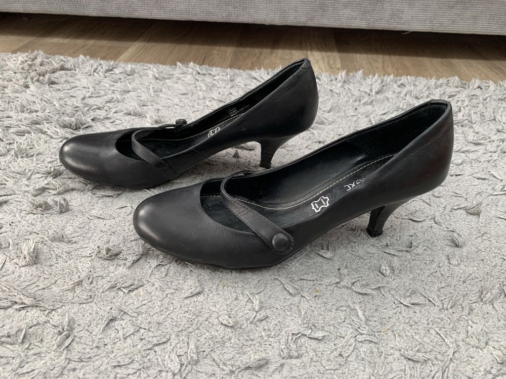Buty damskie na obcasie 38 Next