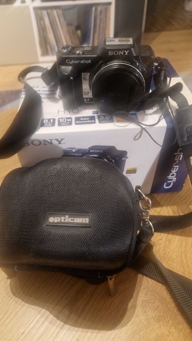 Aparat fotograficzny Sony DCS-H10 Full HD Cybershot komplet