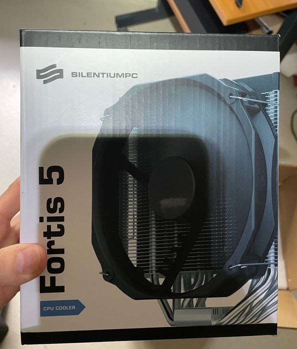 Komputer Hackintosh, R5 2600, RX 6700 XT