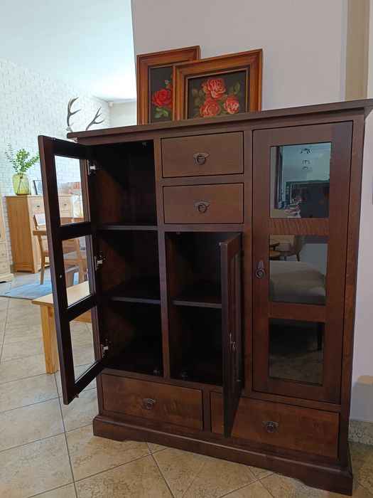 Witryna szeroka Lola