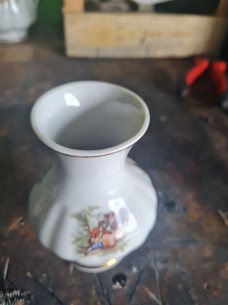 Wazon porcelanowy