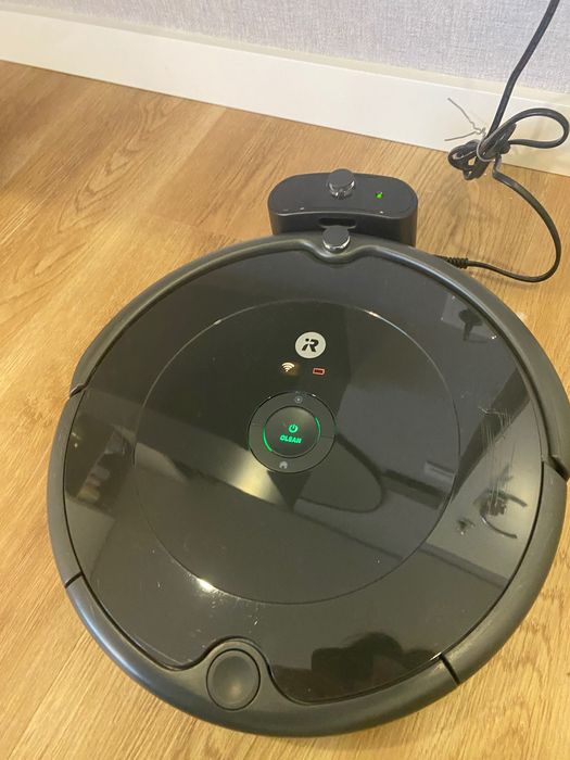 Aspirador IROBOT ROMMBA