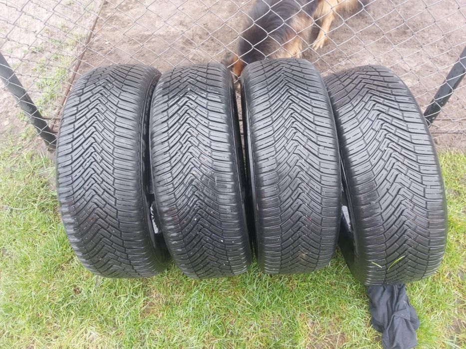 Opony Continental AllSeasonContact 205/60 R16 H XL. 0725
