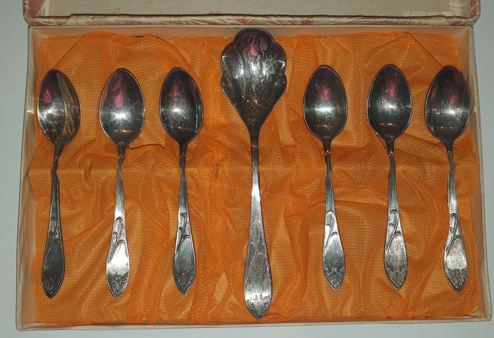 Komplet posrebrzanych łyżeczek, antyk