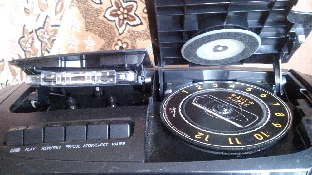 Магнитофон Panasonik RX-DS11