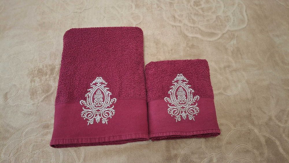 Полотенца махровые набор 2 в 1 Moz Bantik Bordo 50×90+70×140 в коробке