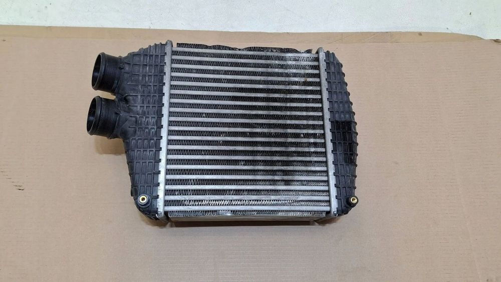 CHŁODNICA INTERCOOLER MASERATI GHIBLI LEVANTE QUATROPORTE 670109550